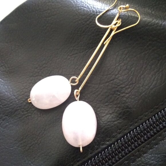 Rose Quartz! Sleek, Sexy and Trendy Style +++ Esoteric Properties! Ultra Femme! - Picture 1 of 7
